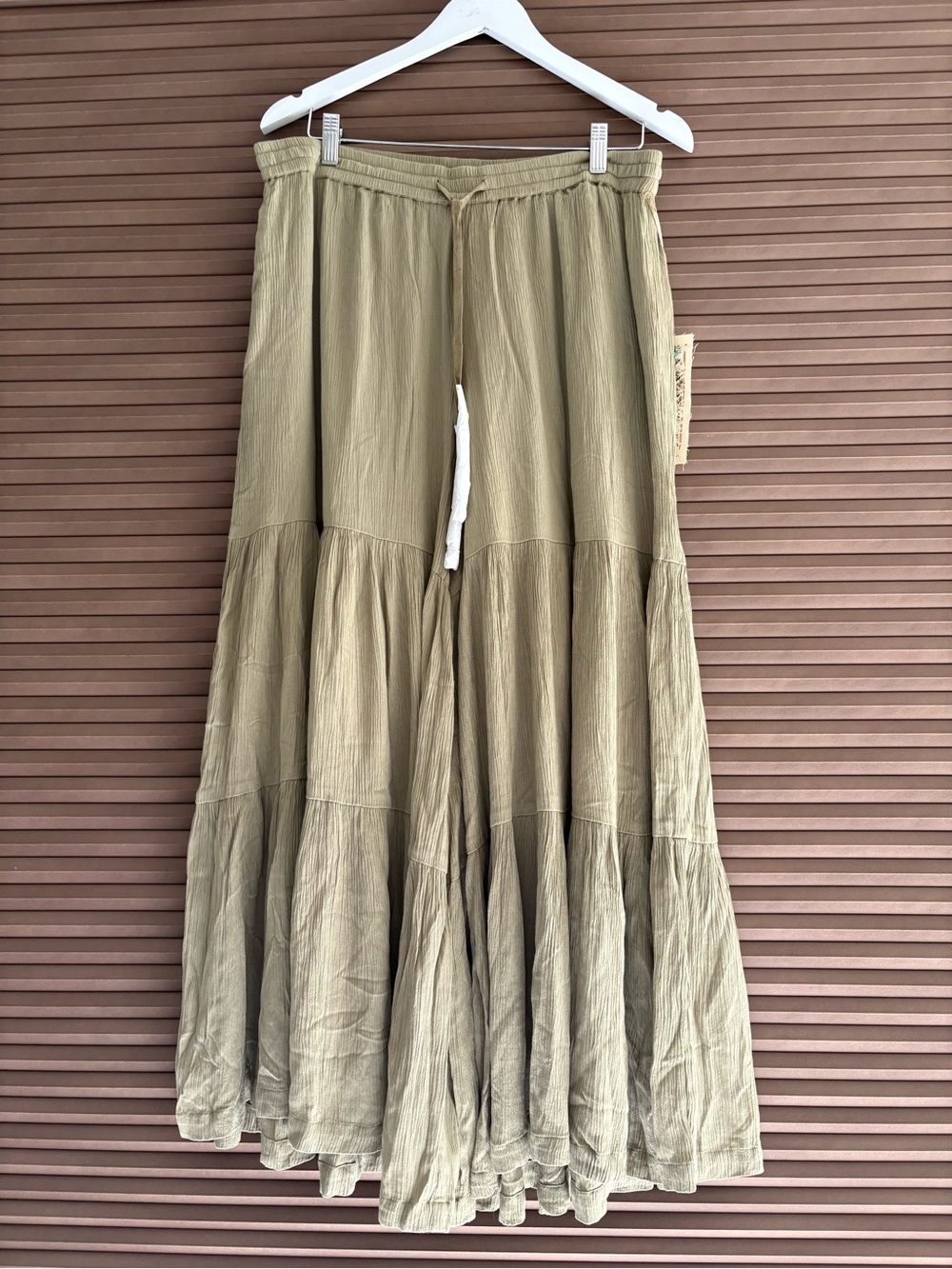 Aratta Olive Lightweight flowy layered pants